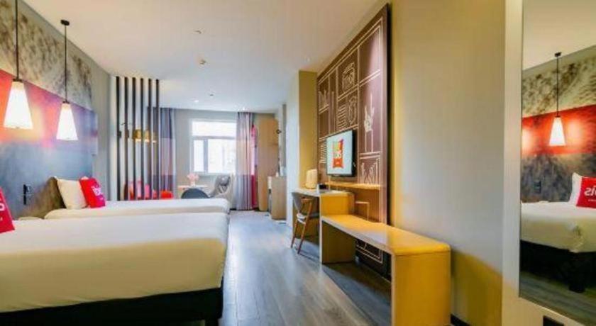 Готель Ibis Xi'An First Gaoxin Rd Екстер'єр фото